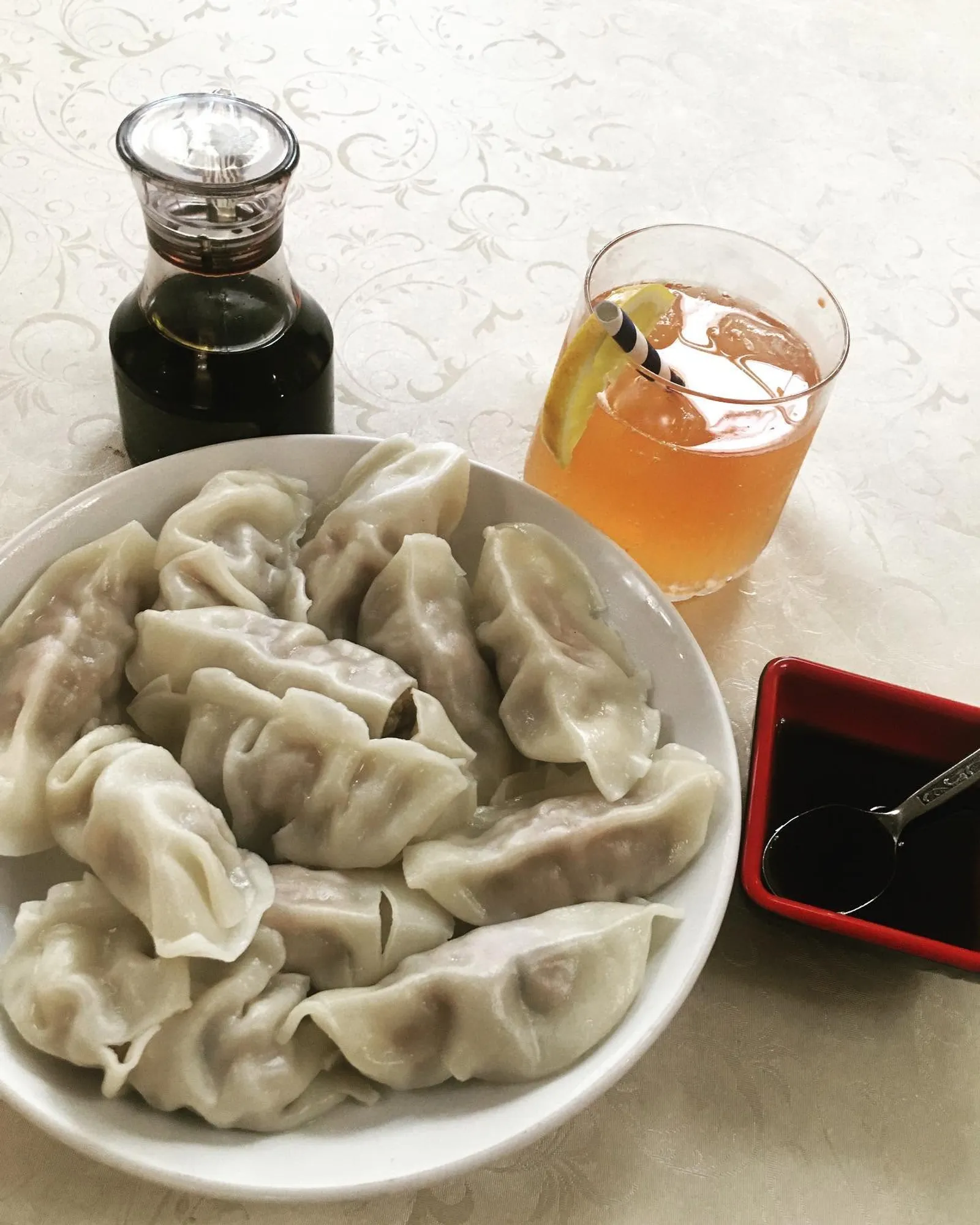 Steamed dumplings with soy